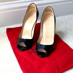 Christian Louboutin Peeptoe Patent Leather Navy Blue Euro 35/US 5